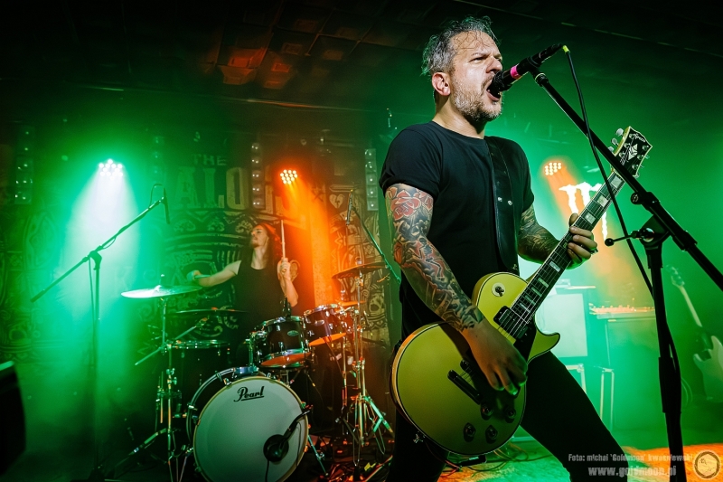 2025-11-09-The-Analogs