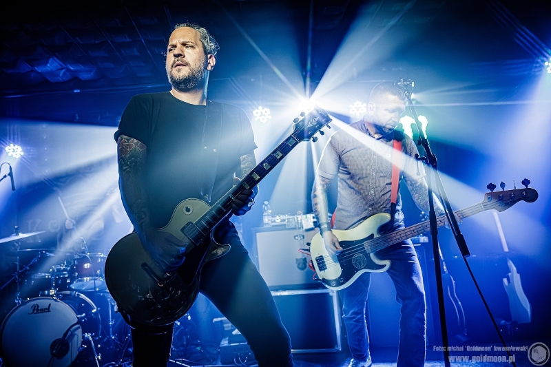 2025-11-09-The-Analogs