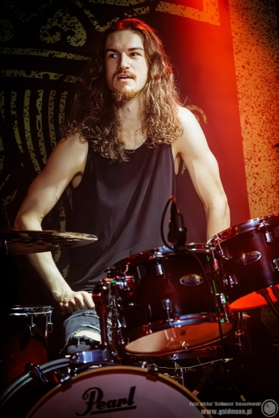 2025-11-09-The-Analogs