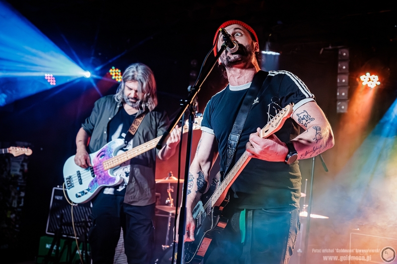 2025-12-03-Kombajn-Do-Zbierania-Kur-Po-Wioskach