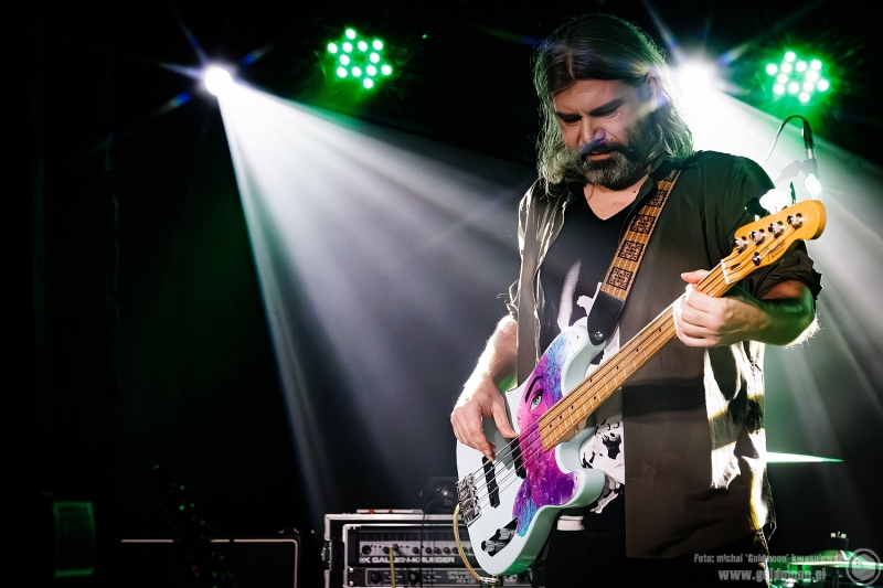 2025-12-03-Kombajn-Do-Zbierania-Kur-Po-Wioskach