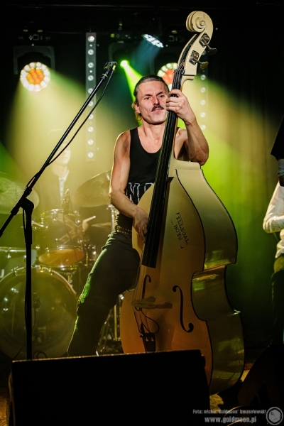 2025-12-19-Świąteczny-Rozpierdol-09-Where-Is-James?