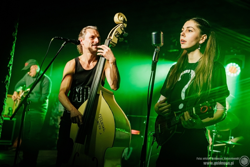 2025-12-19-Świąteczny-Rozpierdol-09-Where-Is-James?