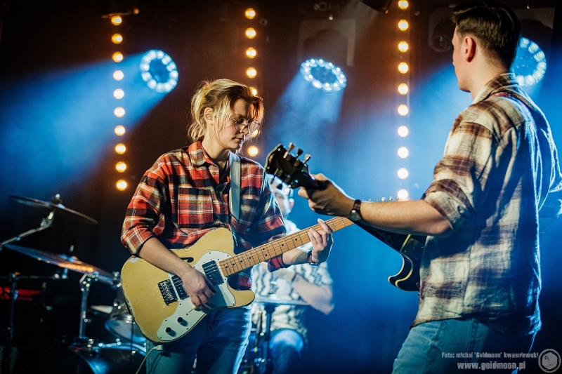 2025-12-19-Świąteczny-Rozpierdol-09-Monika-Fortuniak