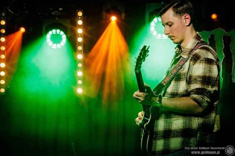 2025-12-19-Świąteczny-Rozpierdol-09-Monika-Fortuniak