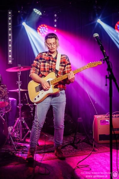 2025-12-19-Świąteczny-Rozpierdol-09-Monika-Fortuniak