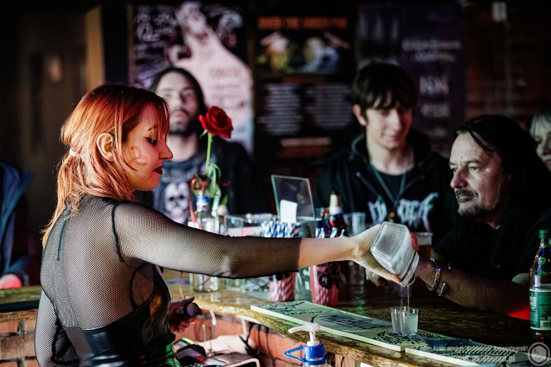 2025-12-19-Świąteczny-Rozpierdol-09-Monika-Fortuniak