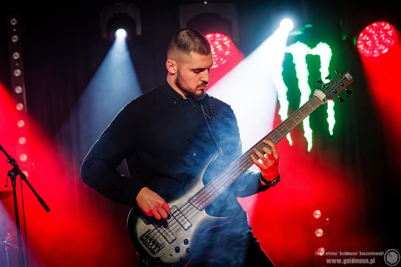 2025-12-20-Świąteczny-Rozpierdol-09-Dementis