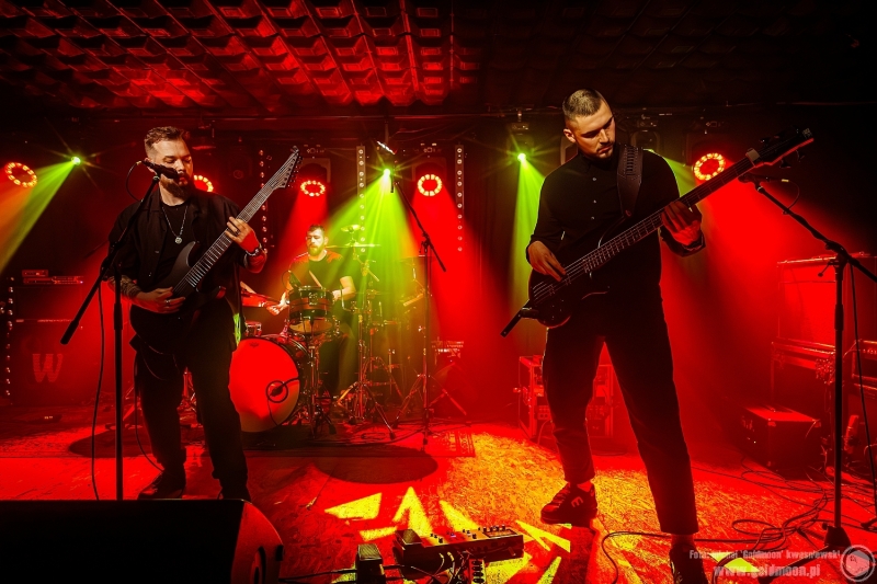 2025-12-20-Świąteczny-Rozpierdol-09-Dementis