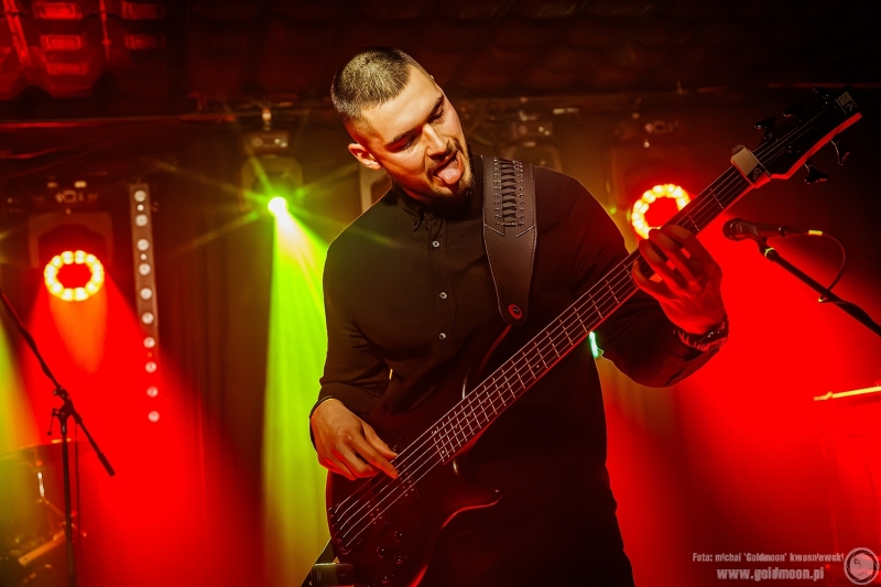 2025-12-20-Świąteczny-Rozpierdol-09-Dementis