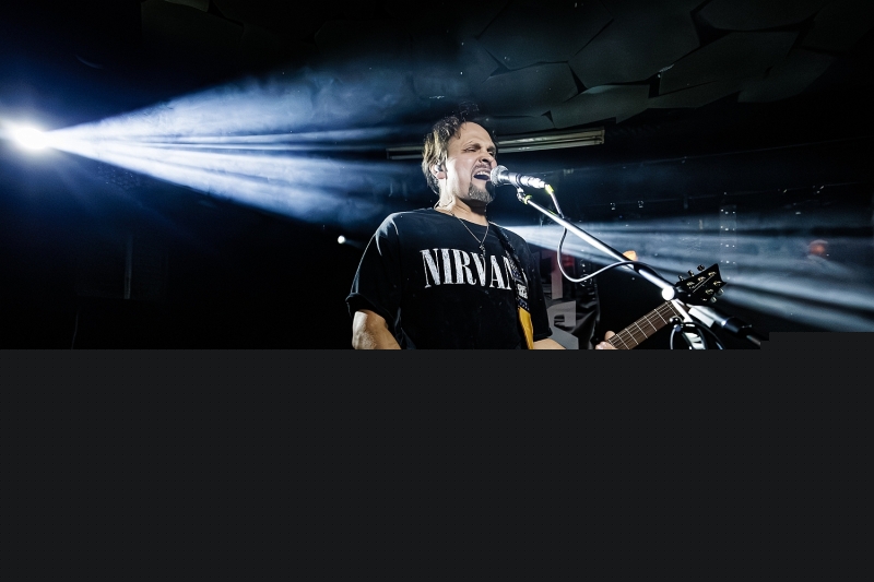 2025-02-07-Grunge-Night-Tribute-To-Seattle-Big-Four-Goat-of-Arms