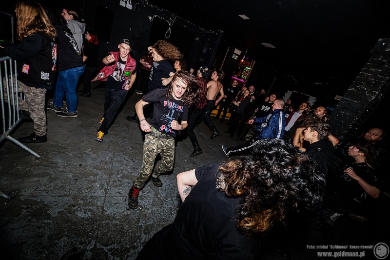 2025-03-01-In-Blast-We-Trust-09-AnalTonda
