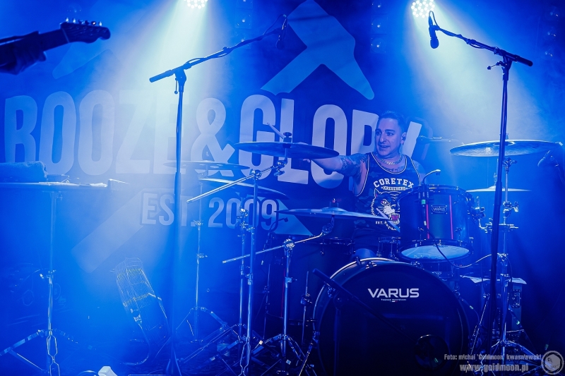 2025-10-04-Booze-&-Glory