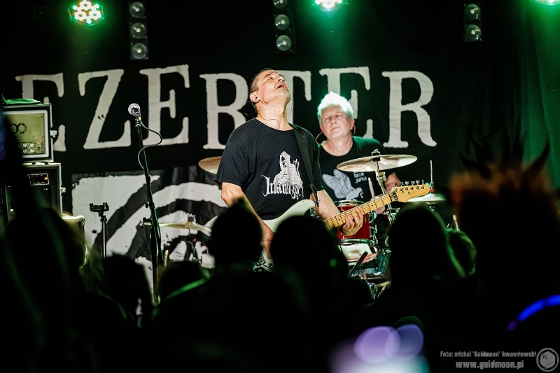 2025-10-11-Dezerter