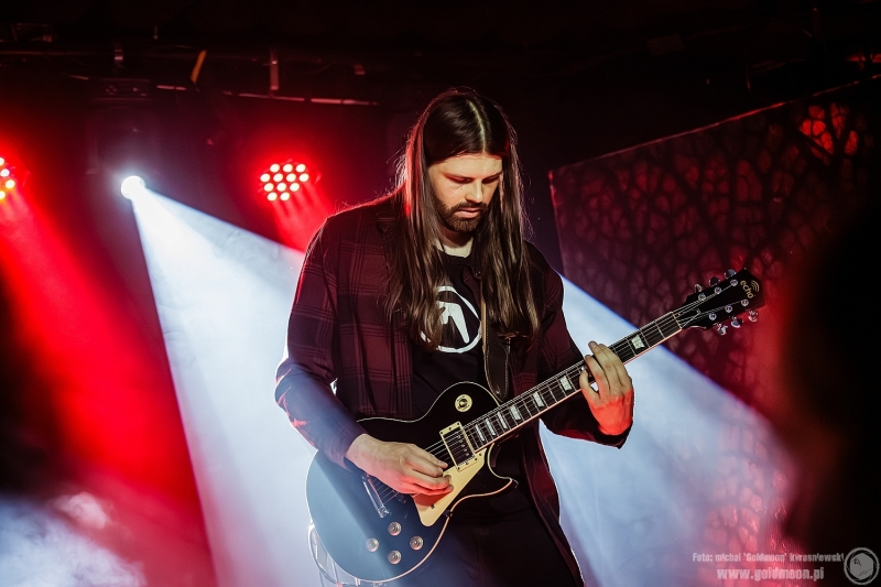 2025-10-24-Strayfires