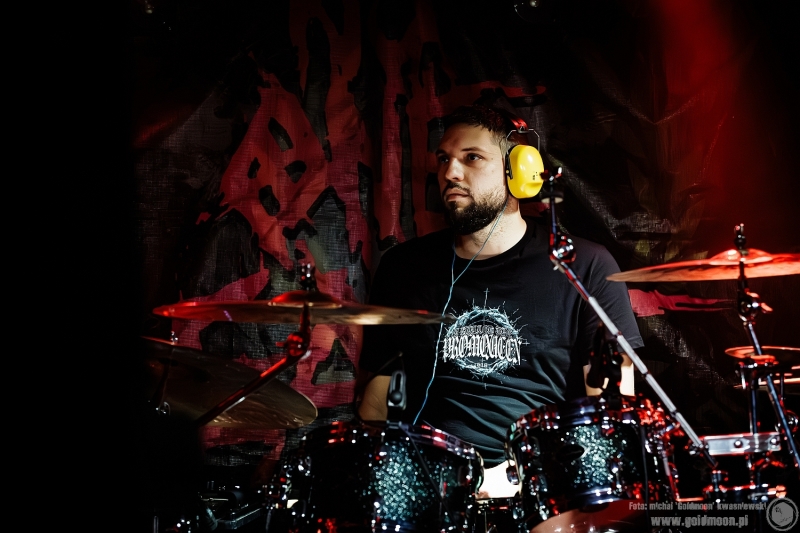 2025-11-08-No-One-Leaves