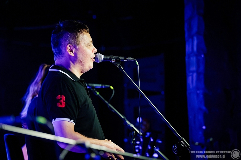 2025-12-06-Farben-Lehre