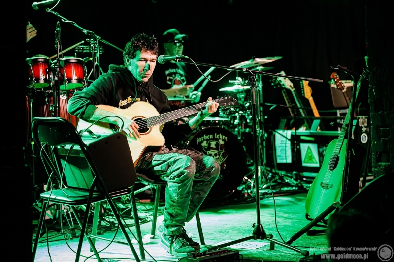 2025-12-06-Farben-Lehre