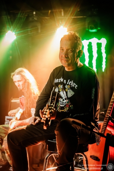 2025-12-06-Farben-Lehre