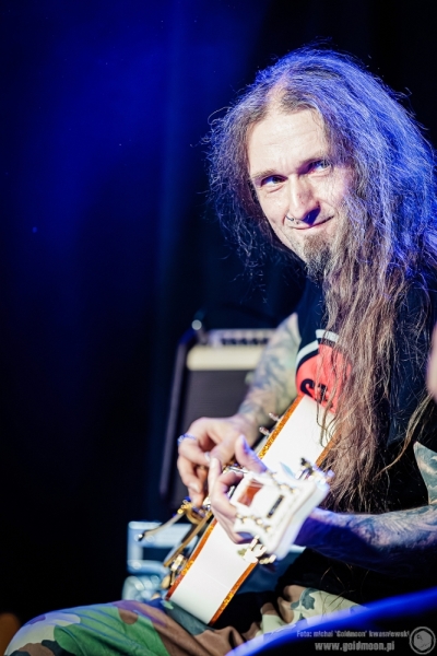 2025-12-06-Farben-Lehre