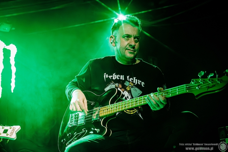 2025-12-06-Farben-Lehre