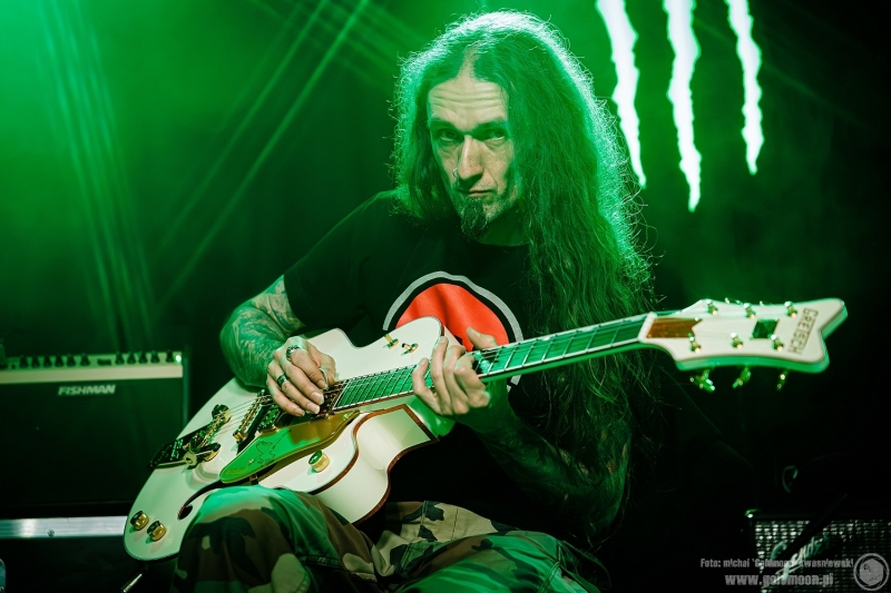 2025-12-06-Farben-Lehre