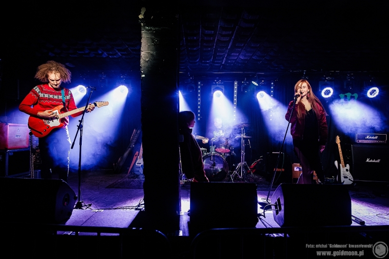 2025-12-19-Świąteczny-Rozpierdol-09-Patrycja-Stasiak-&-Siema-Skarbie