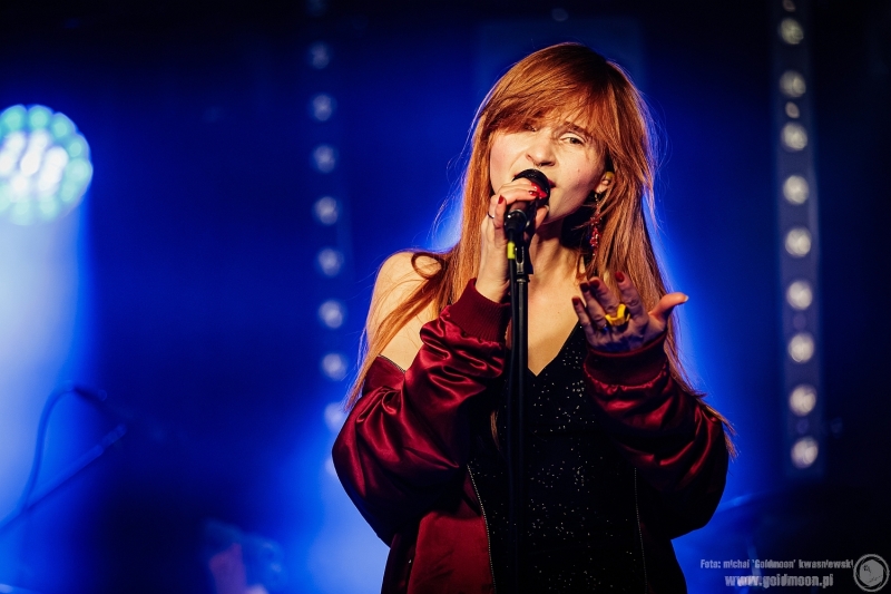 2025-12-19-Świąteczny-Rozpierdol-09-Patrycja-Stasiak-&-Siema-Skarbie