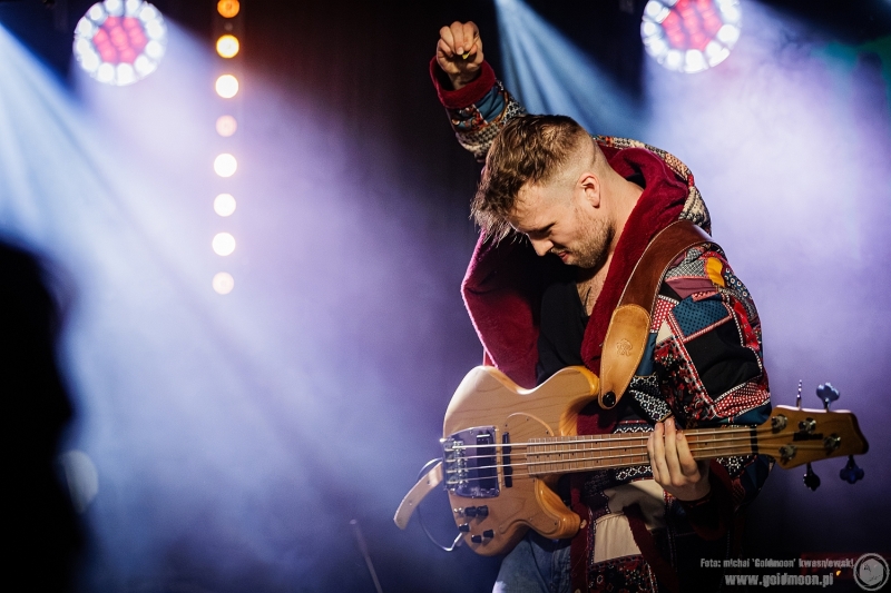 2025-12-19- Świąteczny-Rozpierdol-09-Nerki