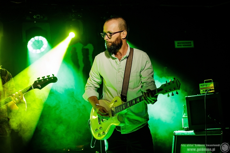 2025-12-19-Świąteczny-Rozpierdol-09-Butelki-Zwrotne