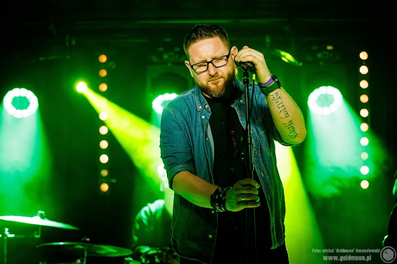 2025-12-19-Świąteczny-Rozpierdol-09-Butelki-Zwrotne