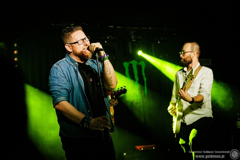 2025-12-19-Świąteczny-Rozpierdol-09-Butelki-Zwrotne