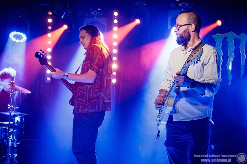 2025-12-19-Świąteczny-Rozpierdol-09-Butelki-Zwrotne