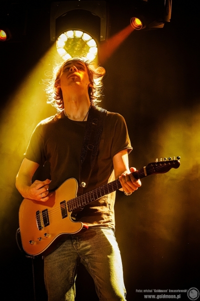 2025-12-19-Świąteczny-Rozpierdol-09-Butelki-Zwrotne