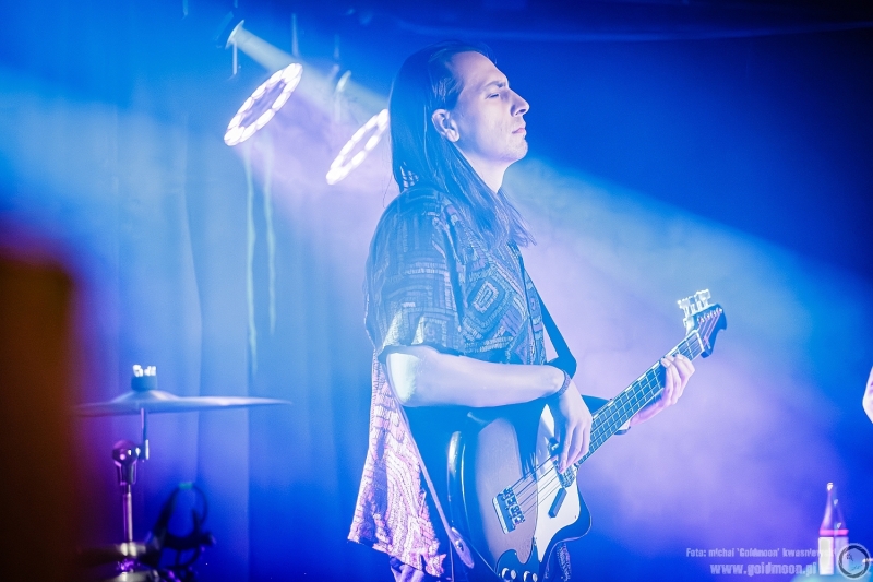 2025-12-19-Świąteczny-Rozpierdol-09-Butelki-Zwrotne