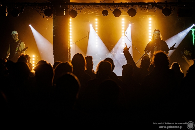 2025-12-20-Świąteczny-Rozpierdol-09-Over-The-Under