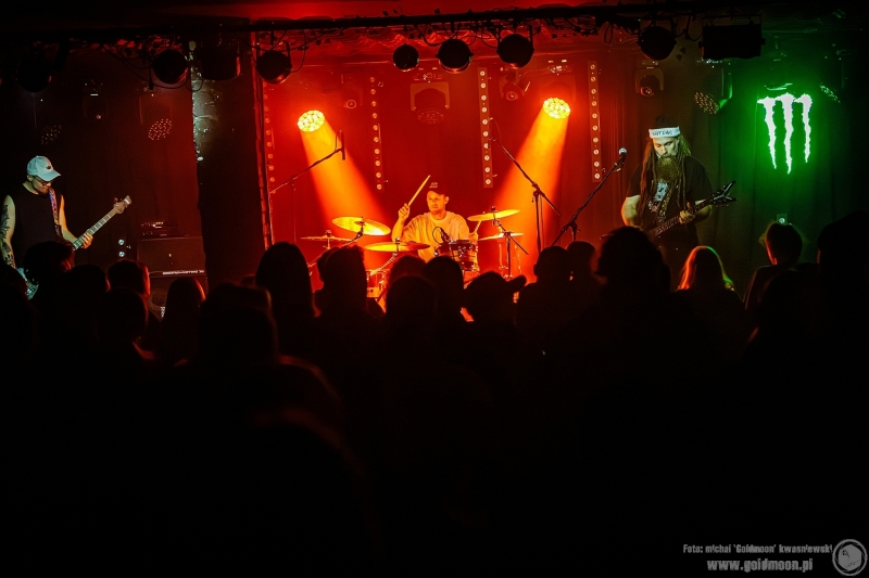 2025-12-20-Świąteczny-Rozpierdol-09-Over-The-Under