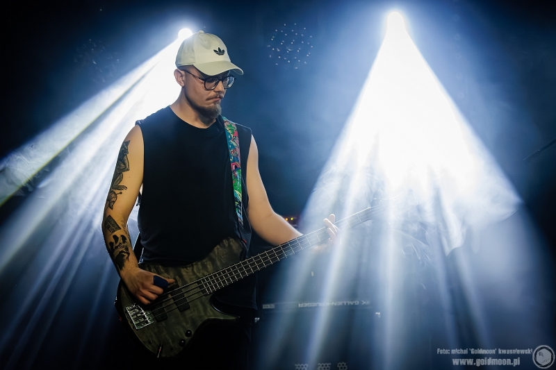 2025-12-20-Świąteczny-Rozpierdol-09-Over-The-Under