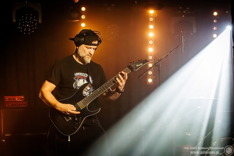 2025-12-20-Świąteczny-Rozpierdol-09-Chałtcore