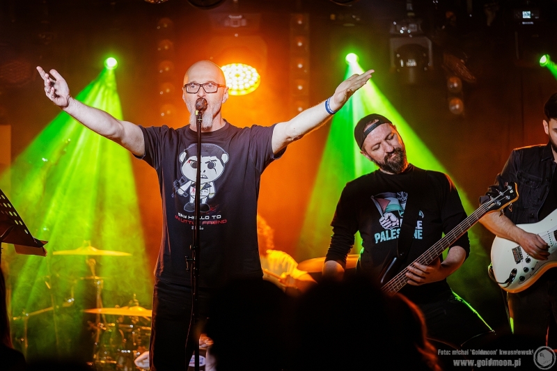 2026-03-01-Bydzia-com-Band