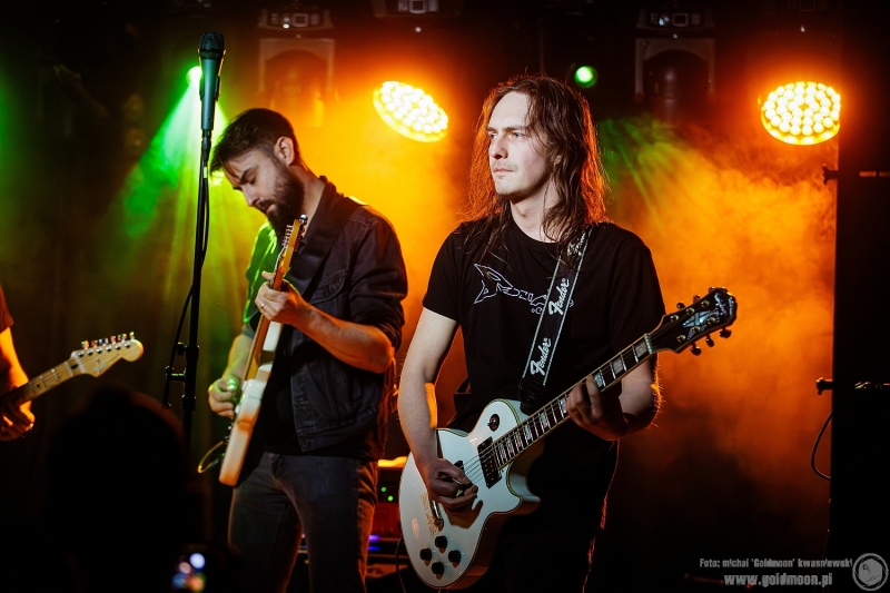 2026-03-01-Bydzia-com-Band