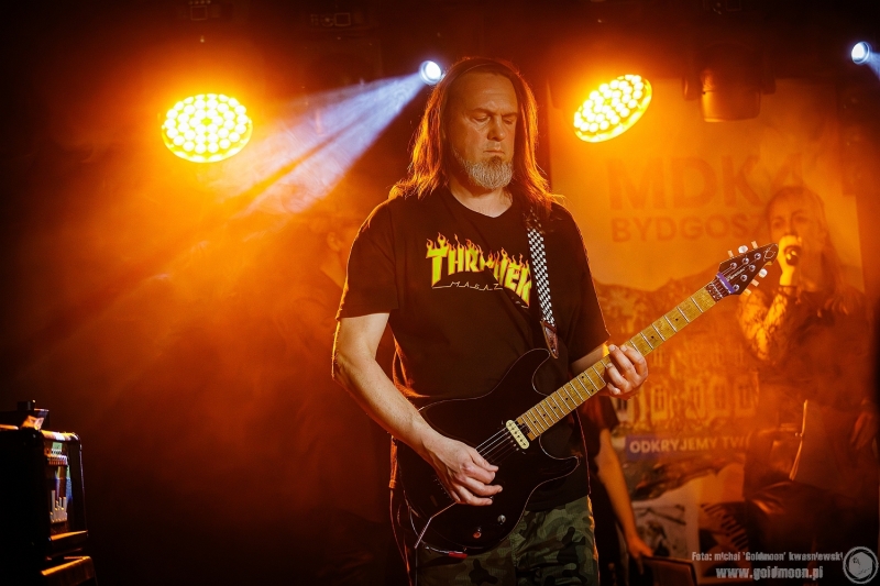 2026-03-01-Bydzia-com-Band