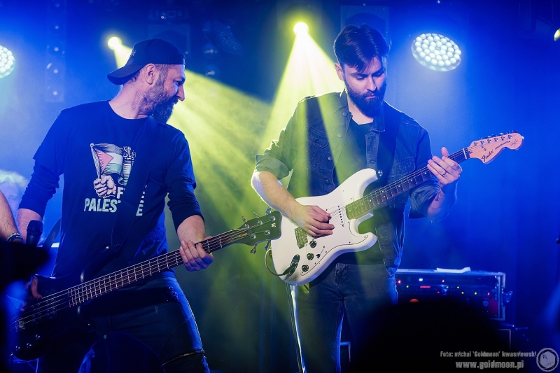 2026-03-01-Bydzia-com-Band