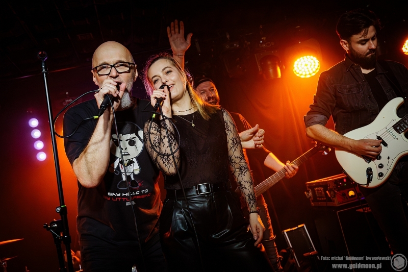 2026-03-01-Bydzia-com-Band