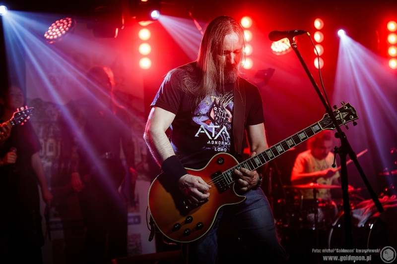 2026-03-01-Bydzia-com-Band