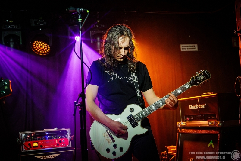 2026-03-01-Bydzia-com-Band