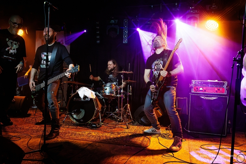 2026-03-01-Bydzia-com-Band