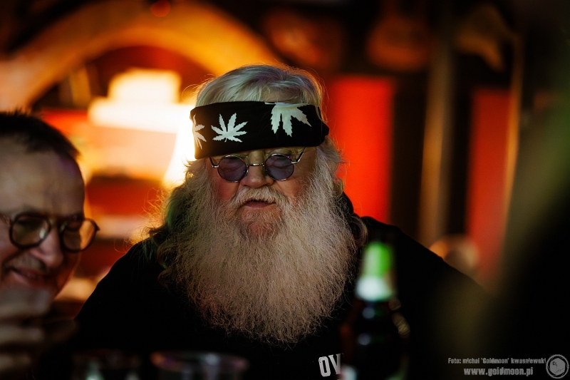 2026-03-06-Czarny-Bez