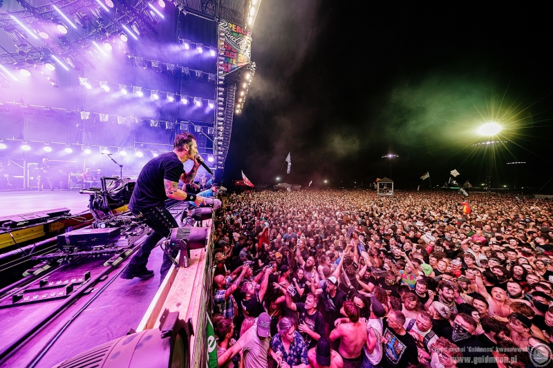 2026-07-30-32-Pol-and-Rock-Godsmack