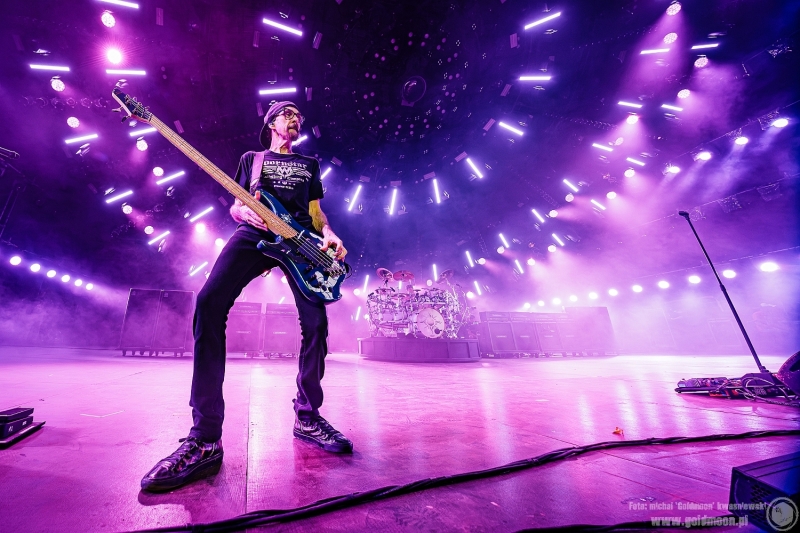 2026-07-30-32-Pol-and-Rock-Godsmack